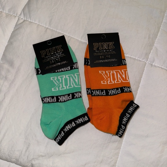 Victoria’s Secret PINK Sock Bundle - Picture 1 of 2